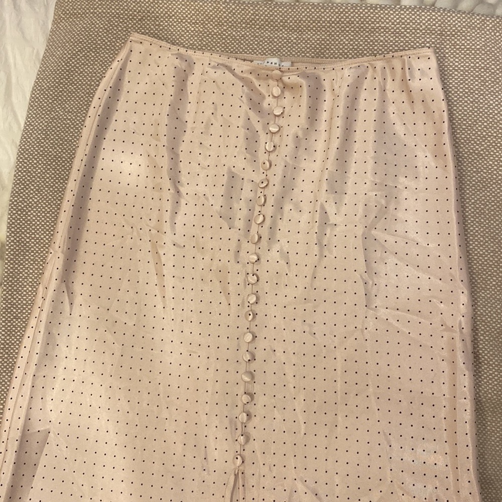 Pink maxi skirt with black polka dots and buttons from TopShop - Picture 4 of 6